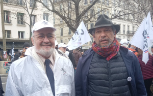 Constantin Schiniotakis avec le président de la fédération informatique (FIECI)